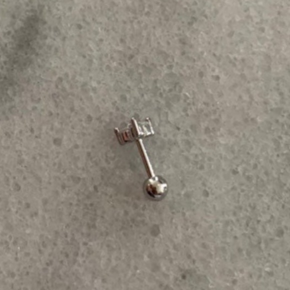 Sterling Silver Crystal Mini Micro Tiny Flower Cartilage Earring - Picture 2 of 3